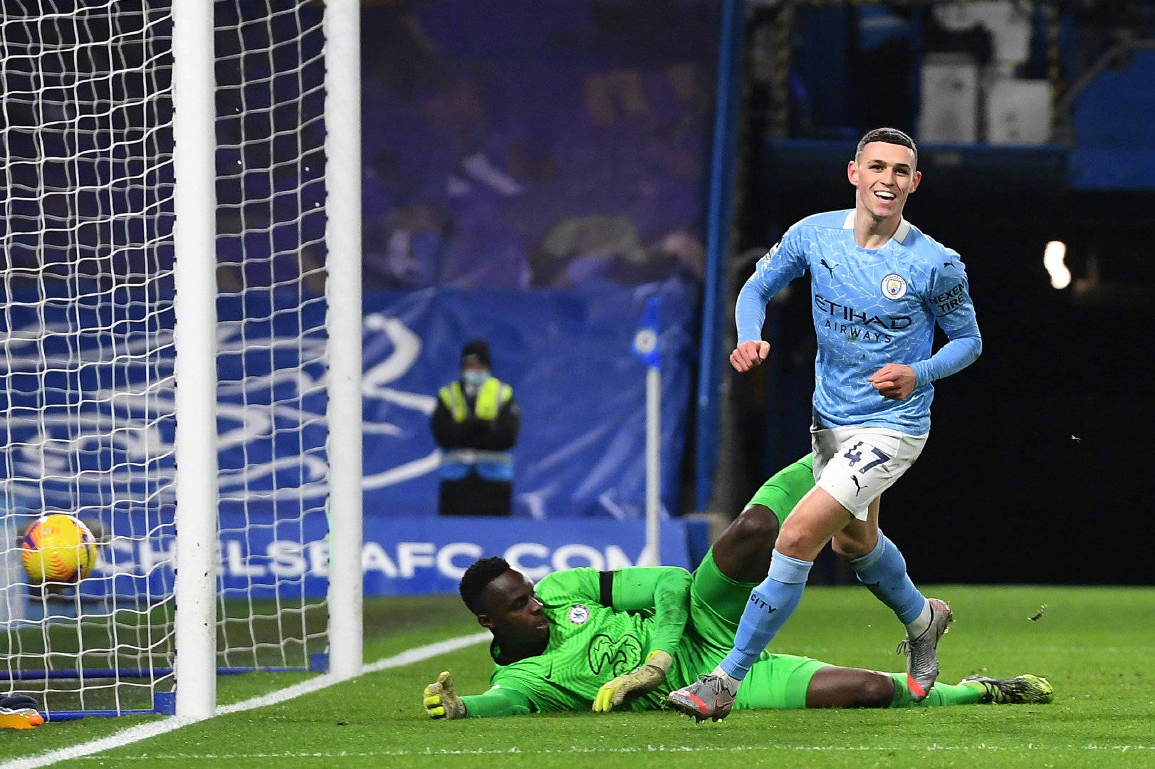 亚博体育曼城冲刺阶段战术微调，志在CBA季后赛名次提升，信心回归，训练强度明显提升的简单介绍