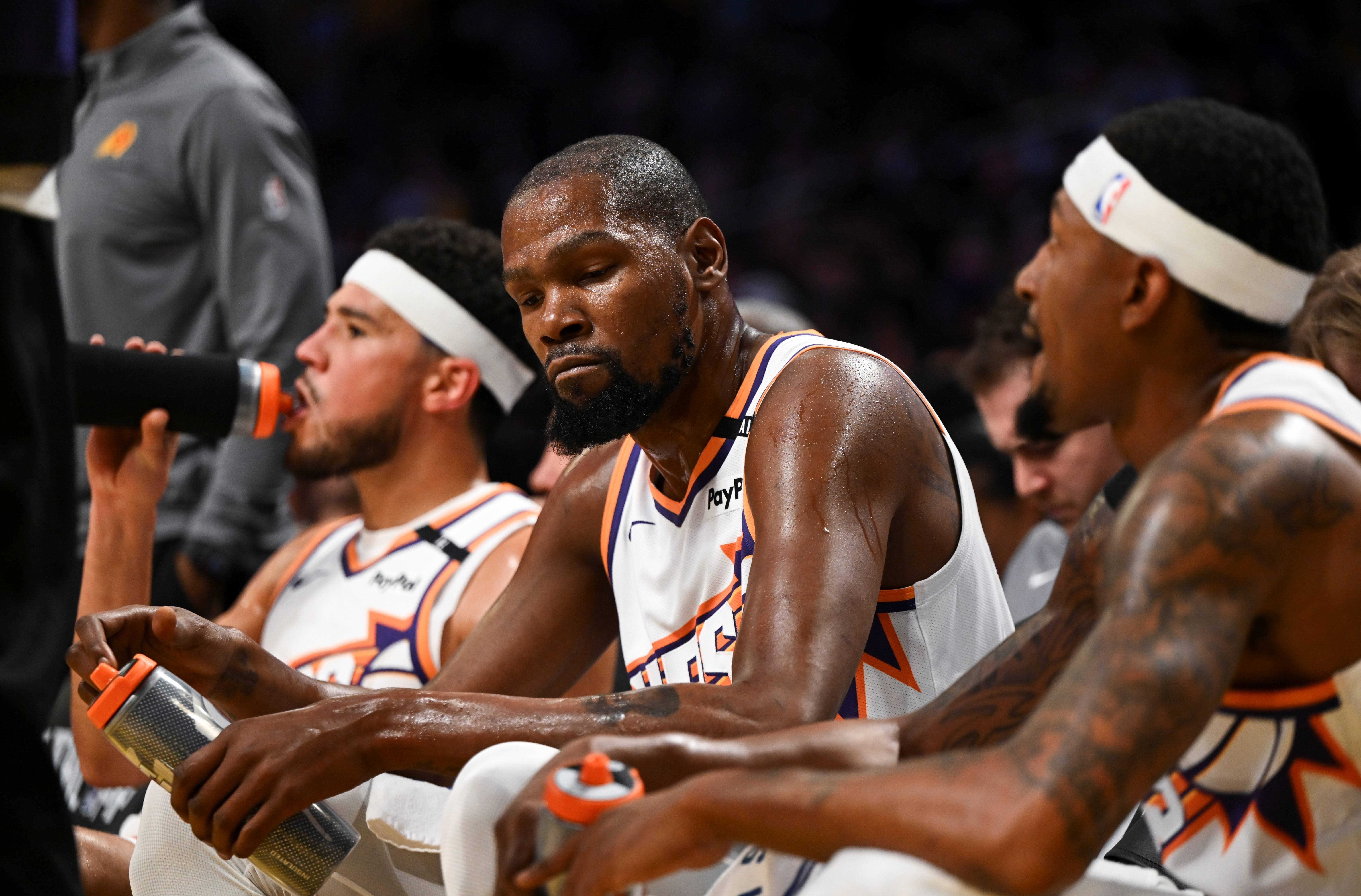 Yabo关于休斯敦火箭迎NBA常规赛关键赛，今夜手感冰凉，悬念犹存，临场指挥获称赞的信息