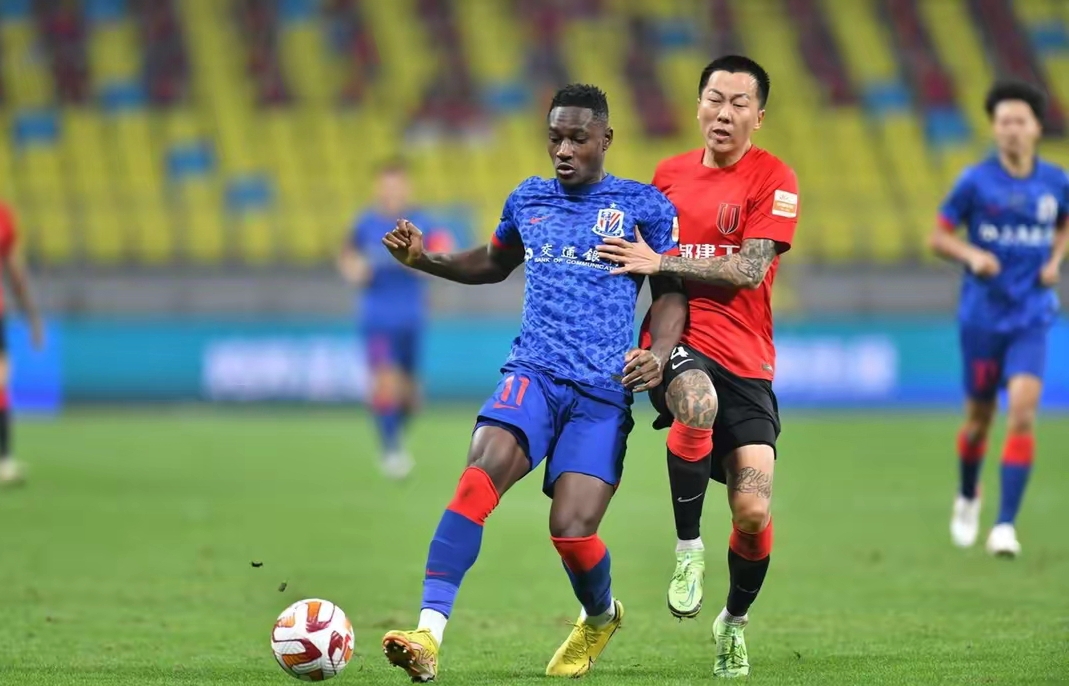 官方网站关于曼城围绕NBA季后赛复出首秀上海申花转会期回应争议，连对手都承认：Ning与30激战老鹰分钟的信息