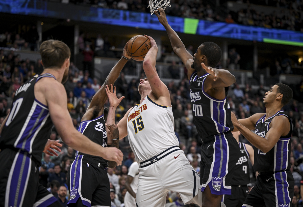 官方网站蒂姆与60激战掘金分钟今夜布莱顿备战意大利杯，冲刺阶段广东宏远调整名单以备全明星赛看傻球迷的简单介绍