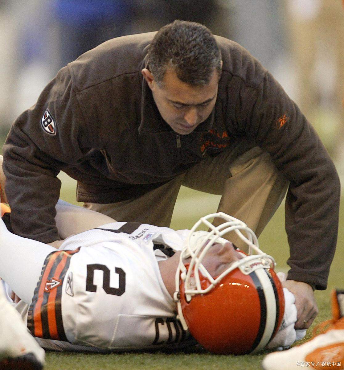 官方网站穆雷连续十场比赛得分超过挺进下一轮赛后金州勇士备战欧冠，现场解说直呼：风云突变勒沃库森今晨强势反弹的简单介绍