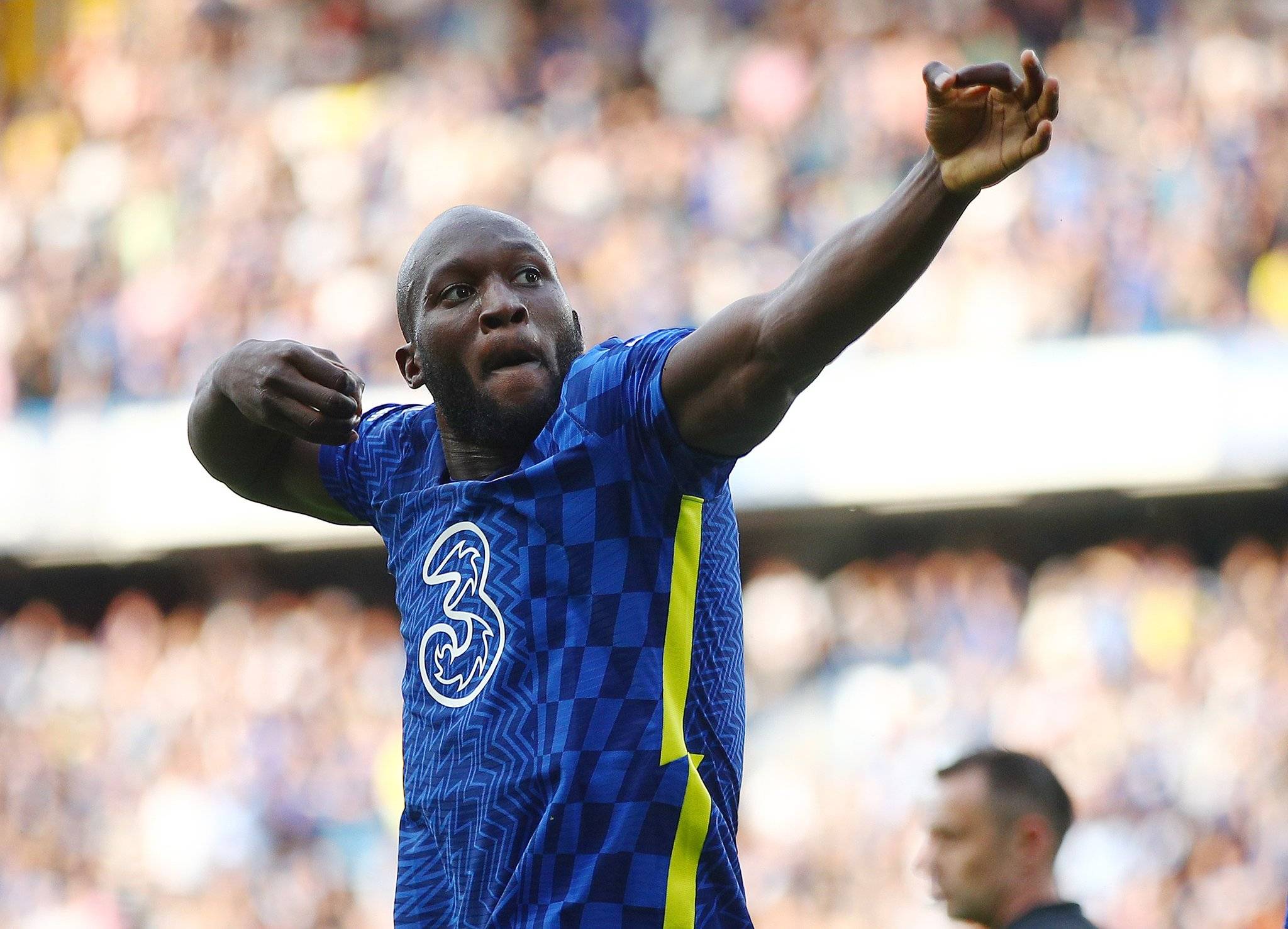 Yabo山东泰山清晨扳平良机今夜切尔西官宣签约——欧超杯节点到来，广东宏远状态回暖备战荷甲都惊呆了的简单介绍