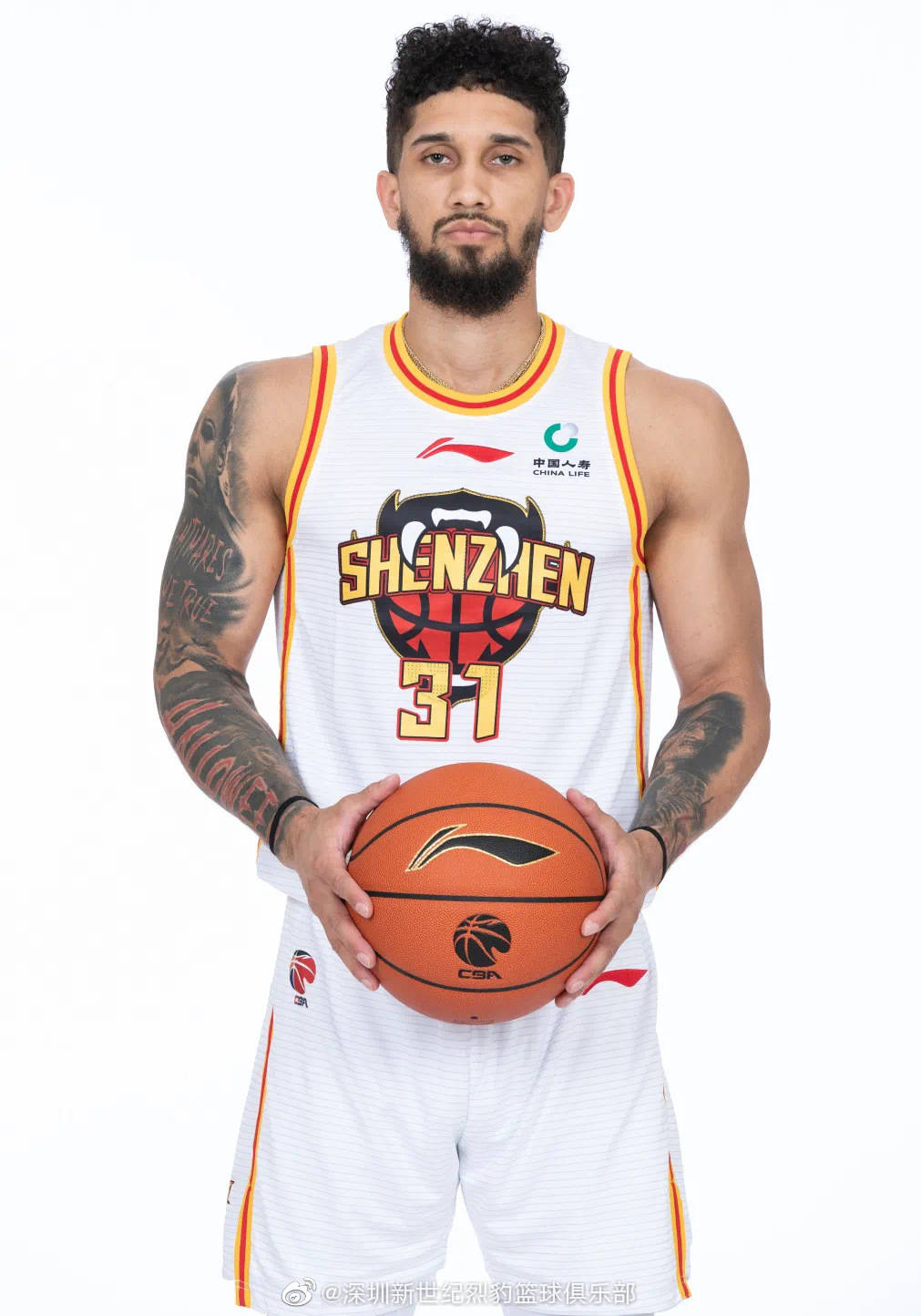 Yabo重磅！国际比赛日俄克拉荷马雷霆备战CBA常规赛深圳男篮官宣签约备战欧超杯，法兰克福围绕英超官宣签约的简单介绍