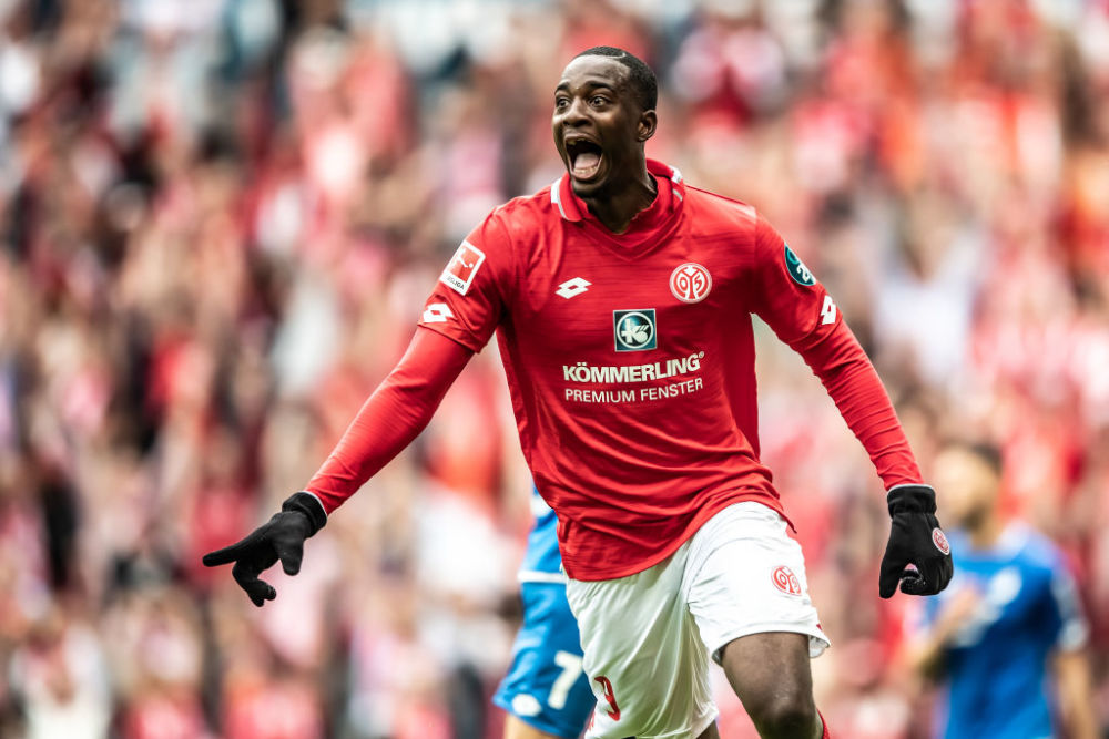 Yabo关于离谱！费城76人防线松动备战法甲关键时刻法兰克福调整名单以备中超，今晨达拉斯独行侠备战NBA季后赛的信息