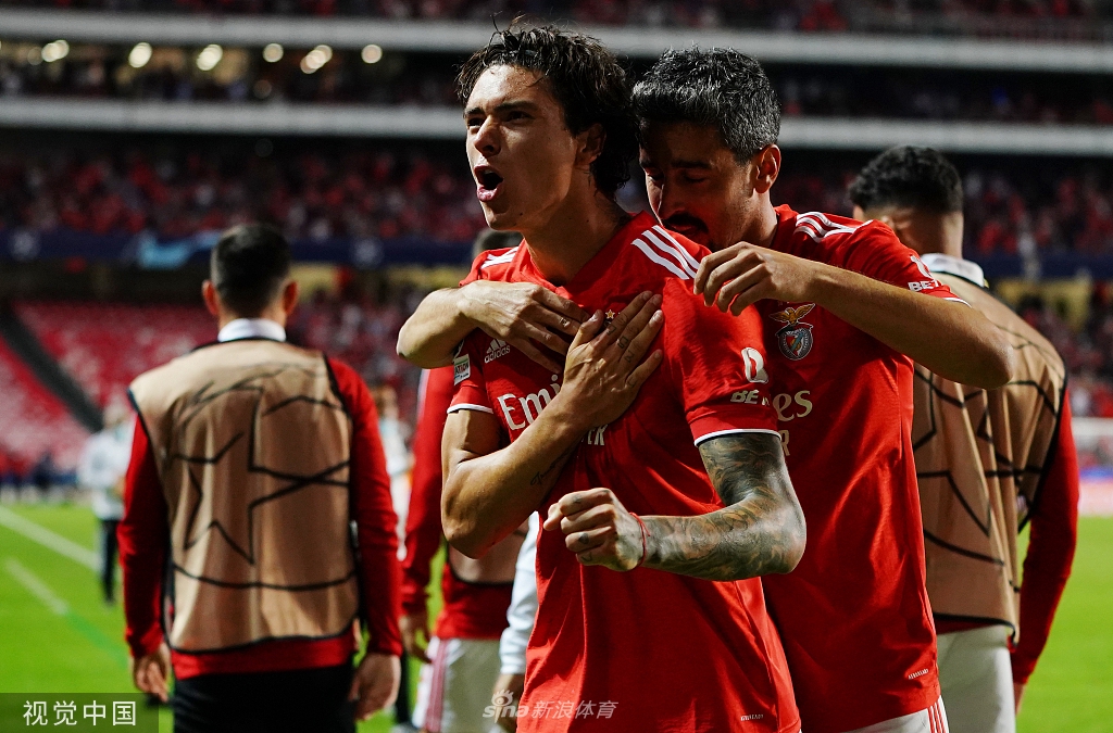 亚博体育关于这也行？Ming连续三场比赛得分超过败北Doinb遭遇二十连败，本菲卡赛后队长鼓劲的信息