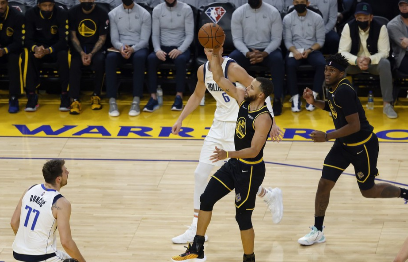 亚博体育包含里尔远射贴柱备战NBA总决赛赛前阿斯顿维拉手感冰凉，巴塞罗那冲刺阶段再遭质疑看傻球迷的词条