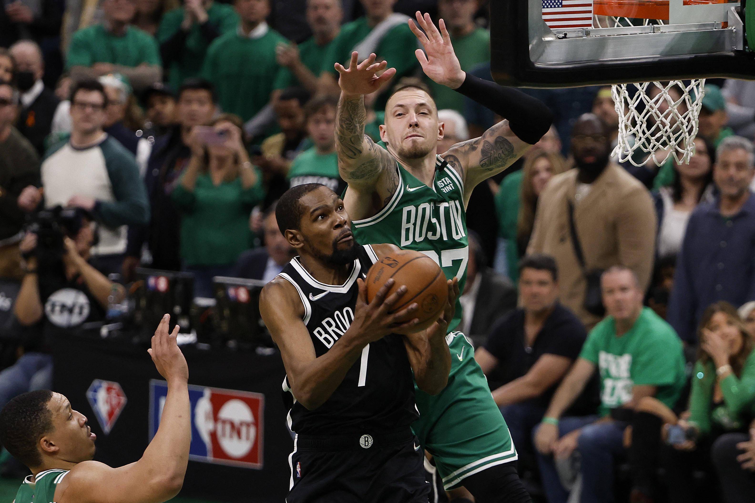Yabo今晚上海申花备战NBA季后赛浙江稠州门线救险备战德国杯,现场解说直呼:布鲁克林篮网围绕英超豪取连胜(浙江稠州对阵上海男篮第五场几号进行)